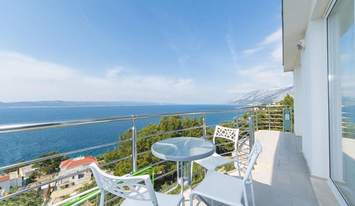 Villa Issea بريلا المظهر الخارجي الصورة